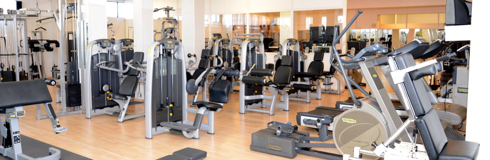 Sala pesi Palestra Body Heaven Ancona Centro Sportivo Montedago